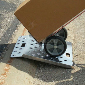 Raised Edge Curb Ramp 27"W x 36"L 750 Lb. Capacity