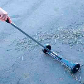 AMK Magnetics Economag Magnet Sweeper, 18"W