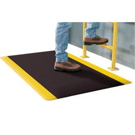 Supreme Sliptech™ Mat 11/16" Thick 3'x 10' Black/Yellow Border
