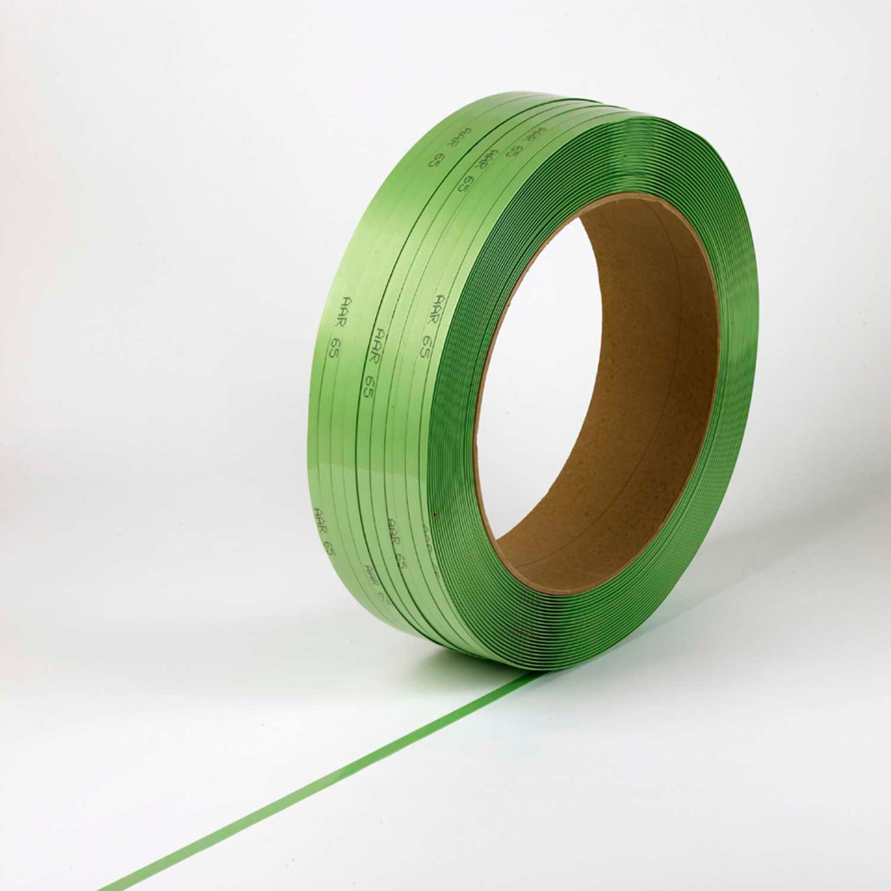 16" x 6" Core Waxed Polyester Strapping, 4000'L x 5/8"W x 23-1/2"H, Green