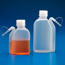 Wash Bottle, Squeeze with Integral Molded Dispensing Tip, Screwcap, PE, 250mL, 10/Pack