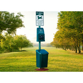 Complete Pet Station with 400 Rolled Bags, Polyethylene, Green