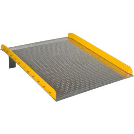Aluminum Dock Board Steel Curb, 60"W x 72"L, 10000 lb. Capacity