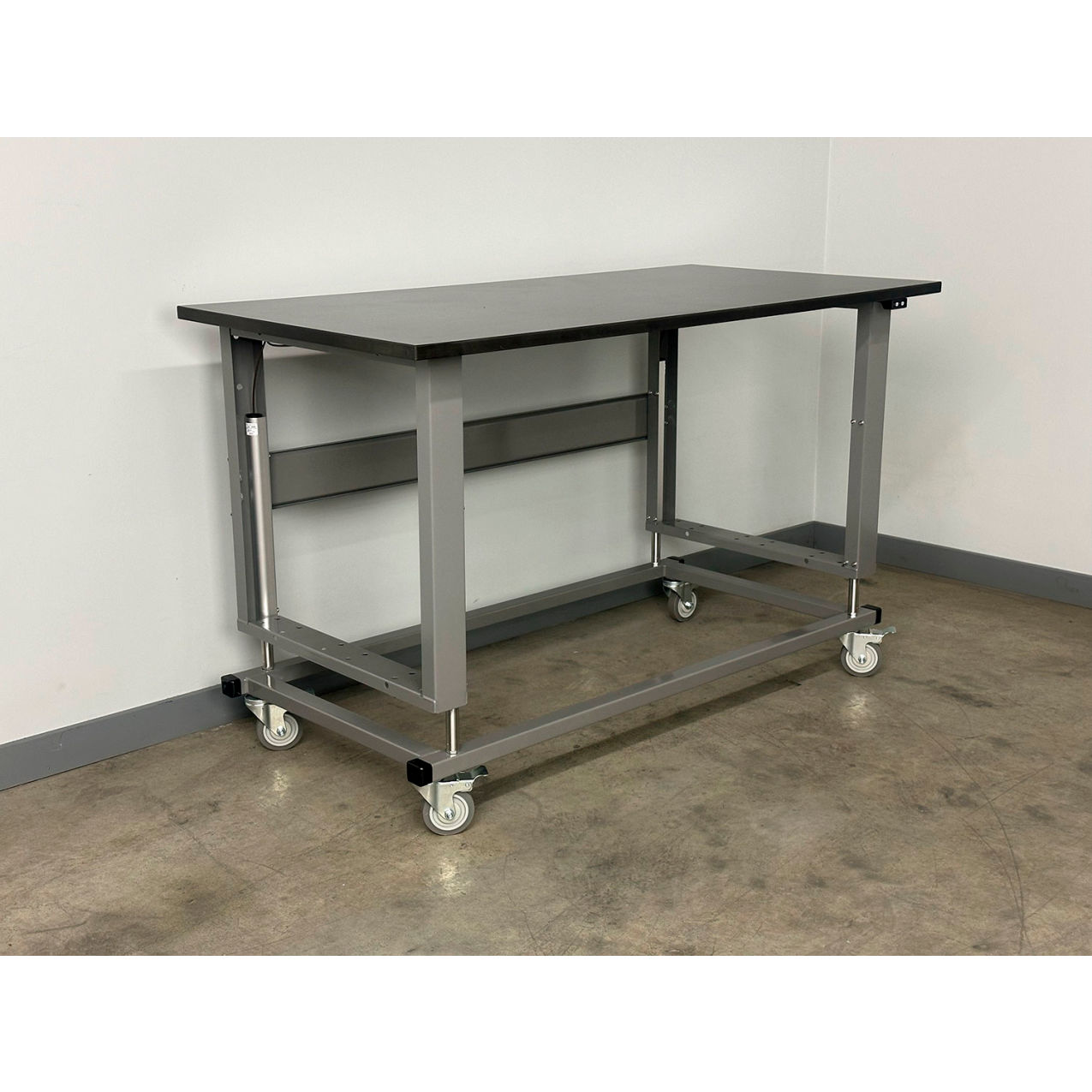 2500 Electric Hydro Lift Mobile Workbench, 48 x 36", Phenolic Beveled Edge, Gray