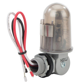 2002 1/2" Stem & Swivel, On 1-5fc/Off 3-15fc, 6"Leads, 208-277V, 3470-4620W Tungsten