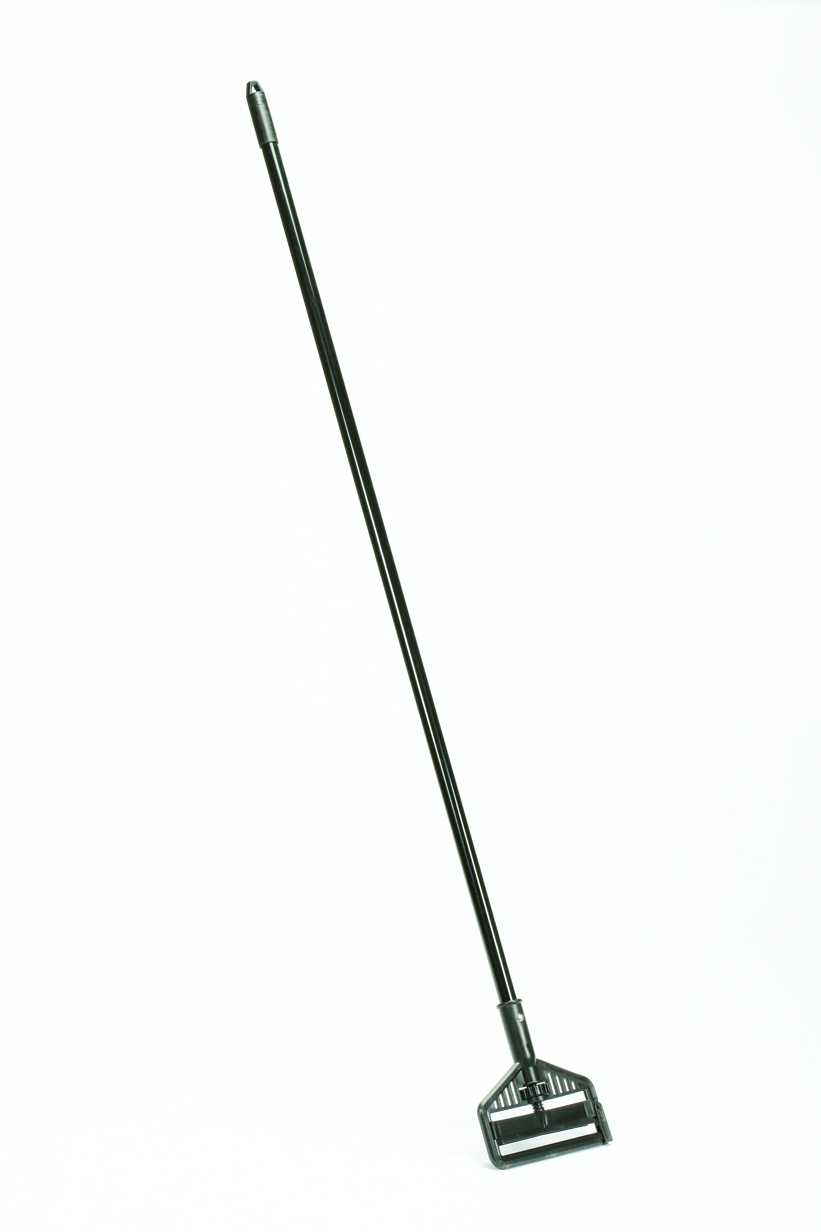 Screw-Type Wet Mop Handle, Molded Plastic, 15/16 x 60 - Each
