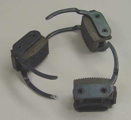 Jaw Insert Set for 1822-I Threading Machine - Includes 3 Springs & 3 Roll Pins