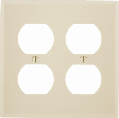 IV 4-OUTLET WALL PLATE