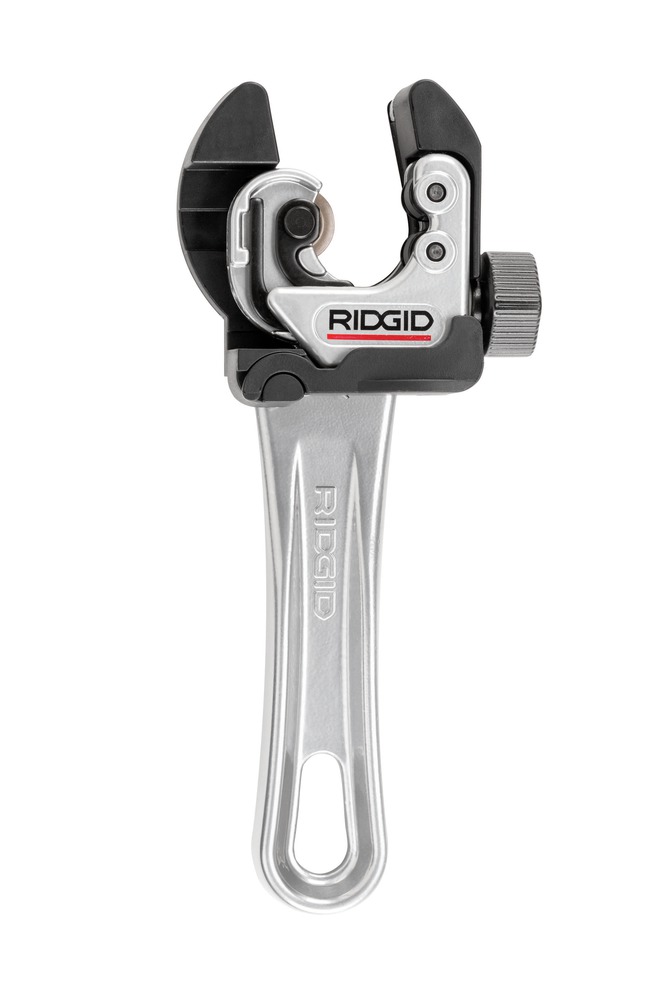 Autofeed Pipe Cutter 1-1/8" with Ratchet Handle - Efficient & Durable Cutting Tool