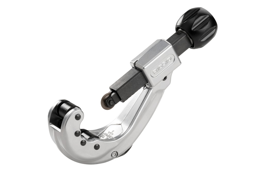 Tubing Cutter for 1/4" to 2-3/8" Pipes - Precision Cutting Hand Tool