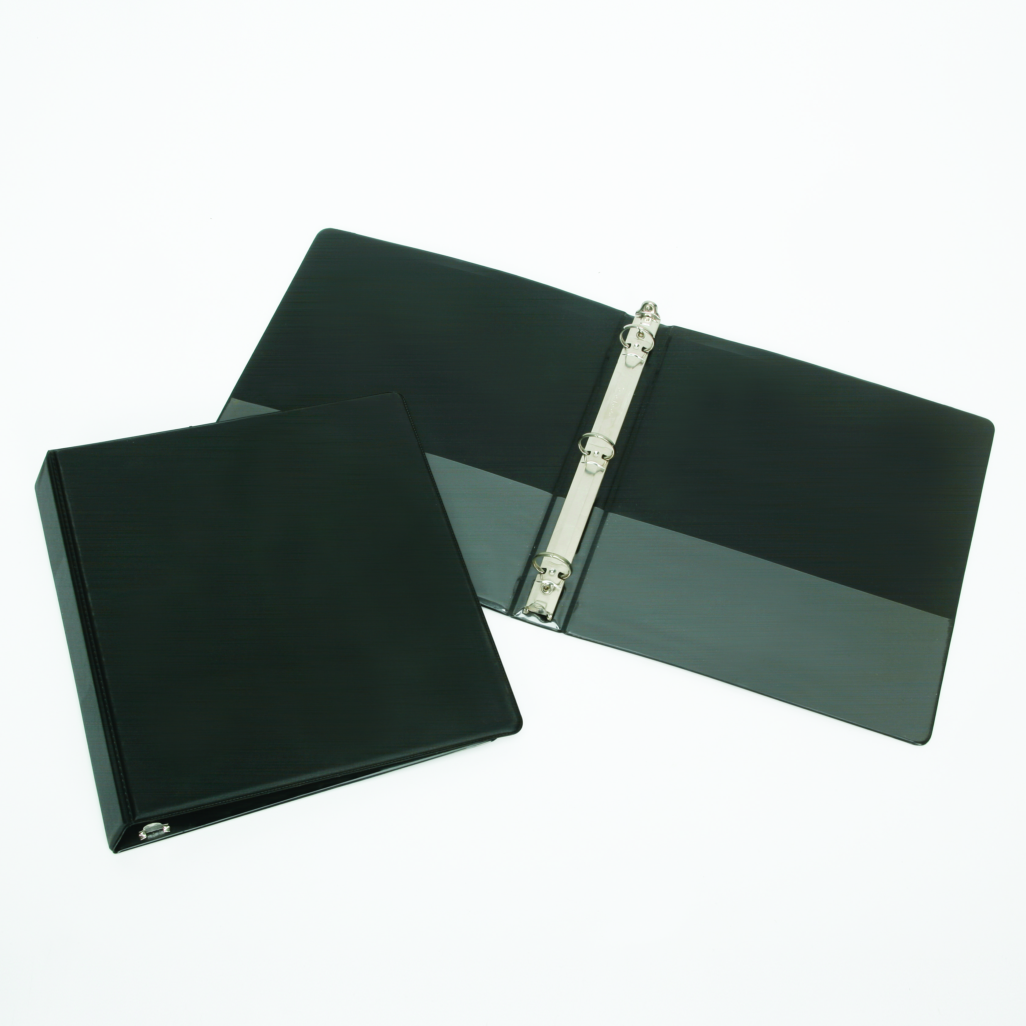 Binder, Round Ring, Pockets, Black, 3" Capacity, Letter Size - Each